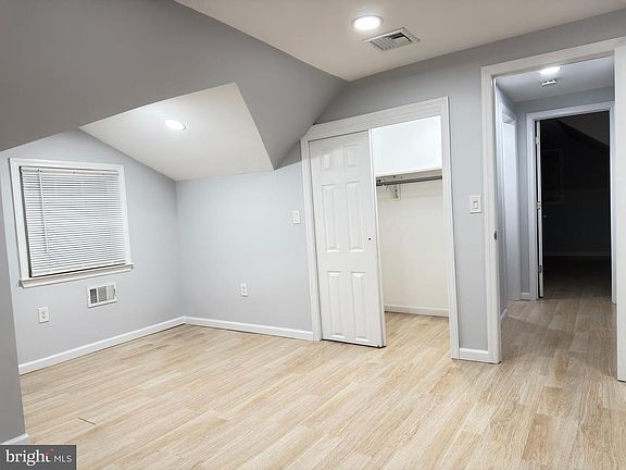 4th image of 14 Darwin Rd