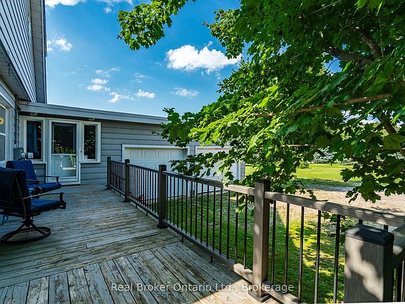5th image of 150 Lafontaine Rd E