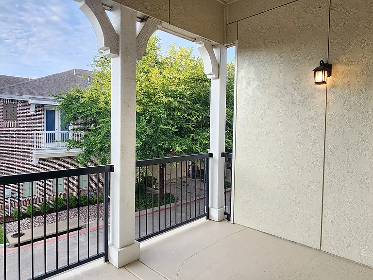 1211 Lake Pointe Way — Photo 30