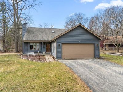 809 Amy Belle Lake ROAD, Hubertus, WI, 53033