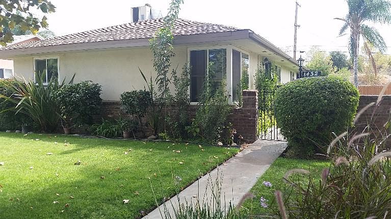 1st image of 1432 E Thomas Ave