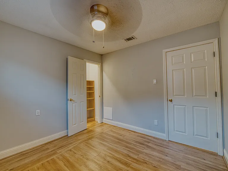 13639 Harpers Bridge Dr — Photo 24