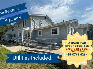 20 Mellinger Ln, Chicopee, MA 01022