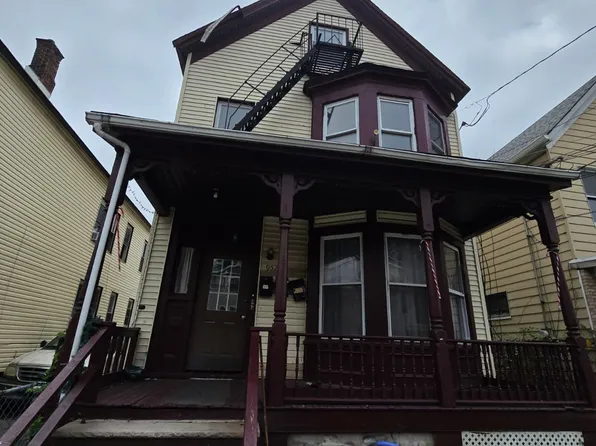 952 Lafayette St #2A, Elizabeth, NJ 07201