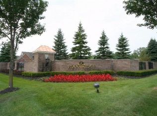 48487 Bridge Way, Canton, MI 48188