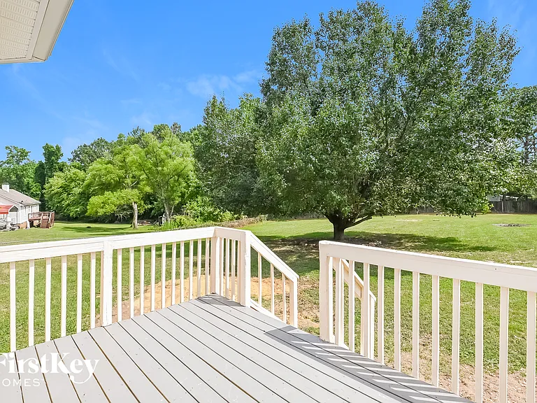 105 Amber Ln — Photo 14