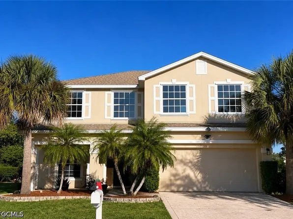 8042 Silver Birch Way, Lehigh Acres, FL 33971