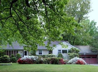 40 Rutland Rd, Bronxville, NY 10708