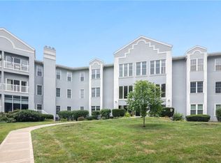 17800 E Bolger Rd APT 412B, Independence, MO 64055