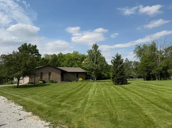 1655 E 400 N, Ossian, IN 46777