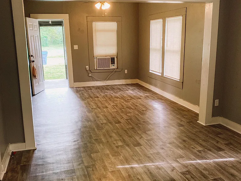 6337 McGill Rd — Photo 3