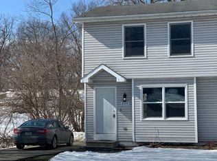 2454 Indianola Ave, Des Moines, IA 50315