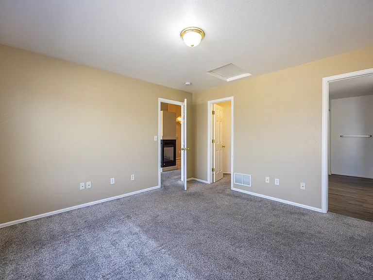 608 Bosque Vista Point — Photo 12