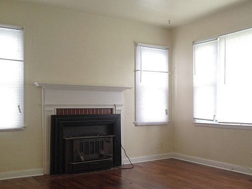 2nd image of 133 Saint Phillip Dr