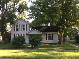 211 W Maple St, Vicksburg, MI 49097