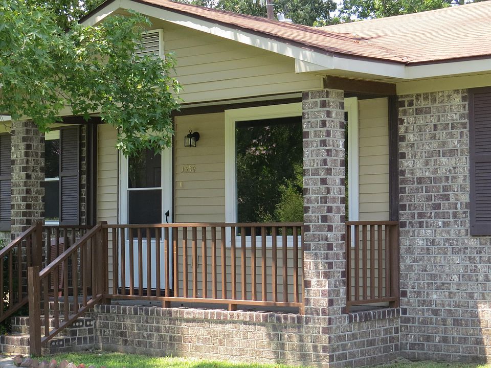 1st image of 1454 Storie St
