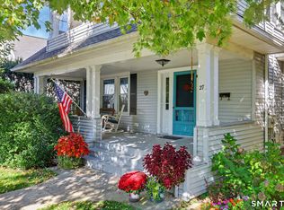 27 Washington Ave, Danbury, CT 06810