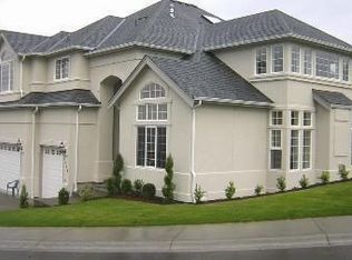 8326 NE 187th Way, Kenmore, WA 98028