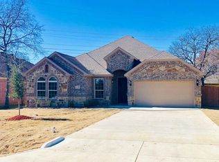 1749 Avenue C, Grand Prairie, TX 75051