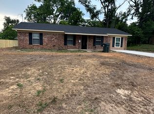 1906 Guinn Dr, Tyler, TX 75701