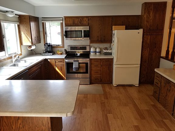 Bar area for stools.