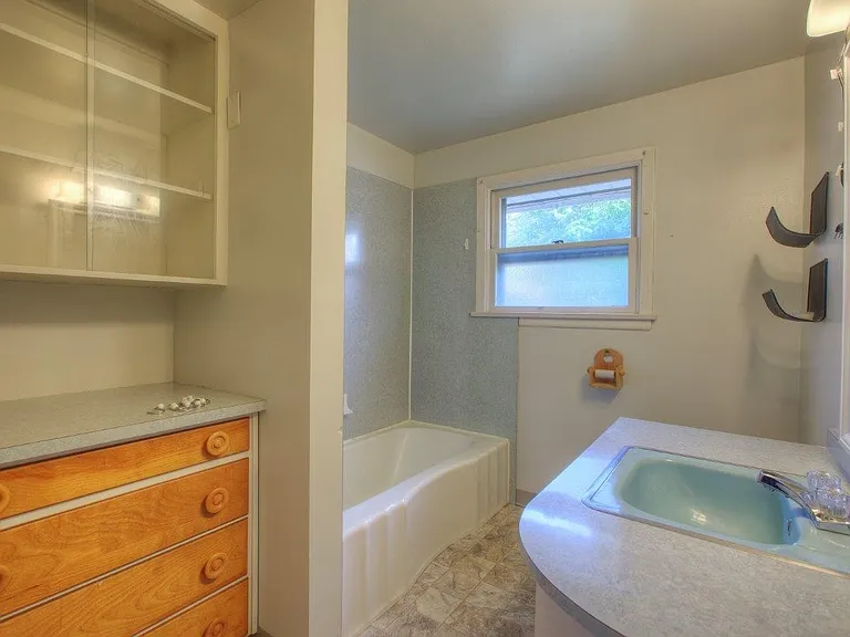 1158 Aberdeen Ave NE — Photo 13