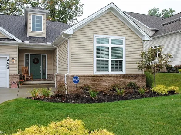 6608 Som Ct, Mayfield Village, OH 44143