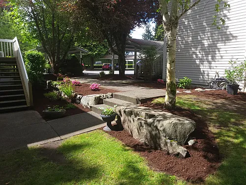 Summers Manor Photo 1