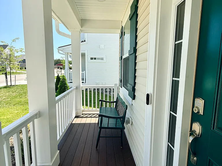 Charming, covered front porch