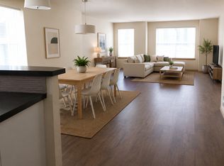 2416 SW Holden St APT E, Seattle, WA 98106