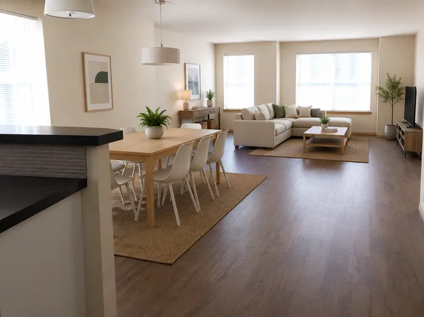2416 SW Holden St APT E, Seattle, WA 98106