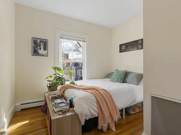 325 Western Ave #2 — Photo 10