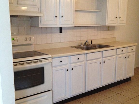 3rd image of 187 Broad St #2