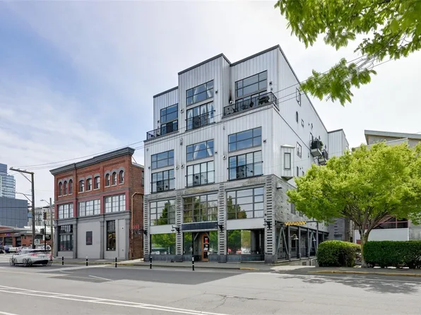 555 Chatham St #401, Victoria, BC V8T 1E1