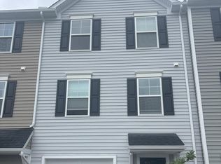 109 Kuechler Ct, Reading, PA 19606