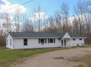 2525 Barber Rd, Hastings, MI 49058
