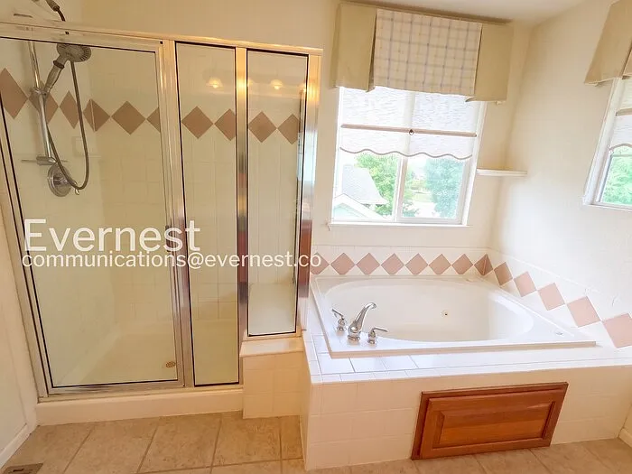 6238 Westchase Rd — Photo 9