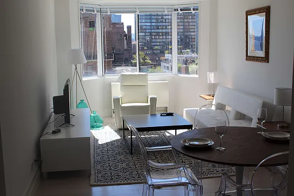 Rented by Shany Landmarks LLC | media 6