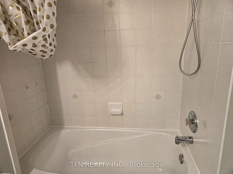 1 Emerald Ln #309 — Photo 18