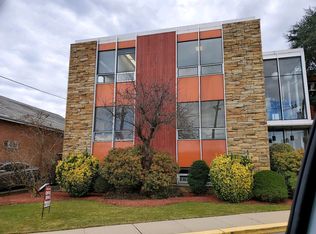 10 Stuyvesant Avenue Union Bch #1, Lyndhurst, NJ 07071