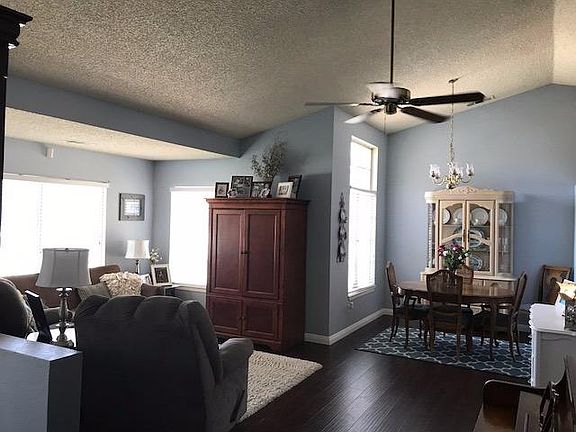 5th image of 13400 Longbow Ct