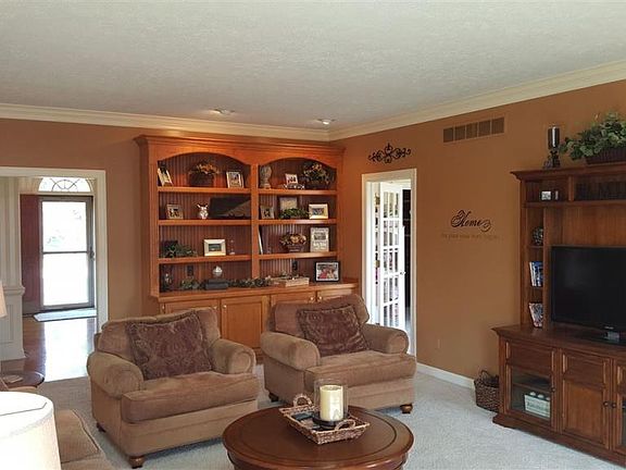 3rd image of 52530 Woodington Ct