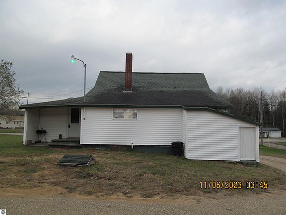 4th image of 11486 E M 55 Hwy