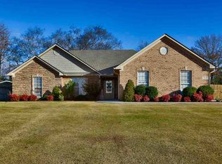 318 Eagle Ridge Dr, New Market, AL 35761