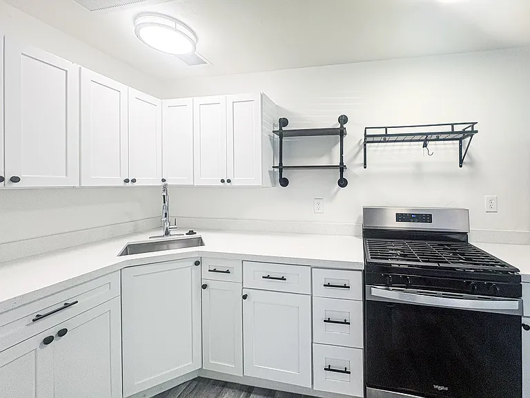 3636 E Verde Ln #7 — Photo 7