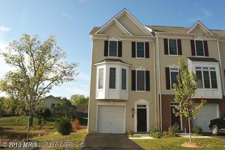 1st image of 811 Fairview Village Ct #1