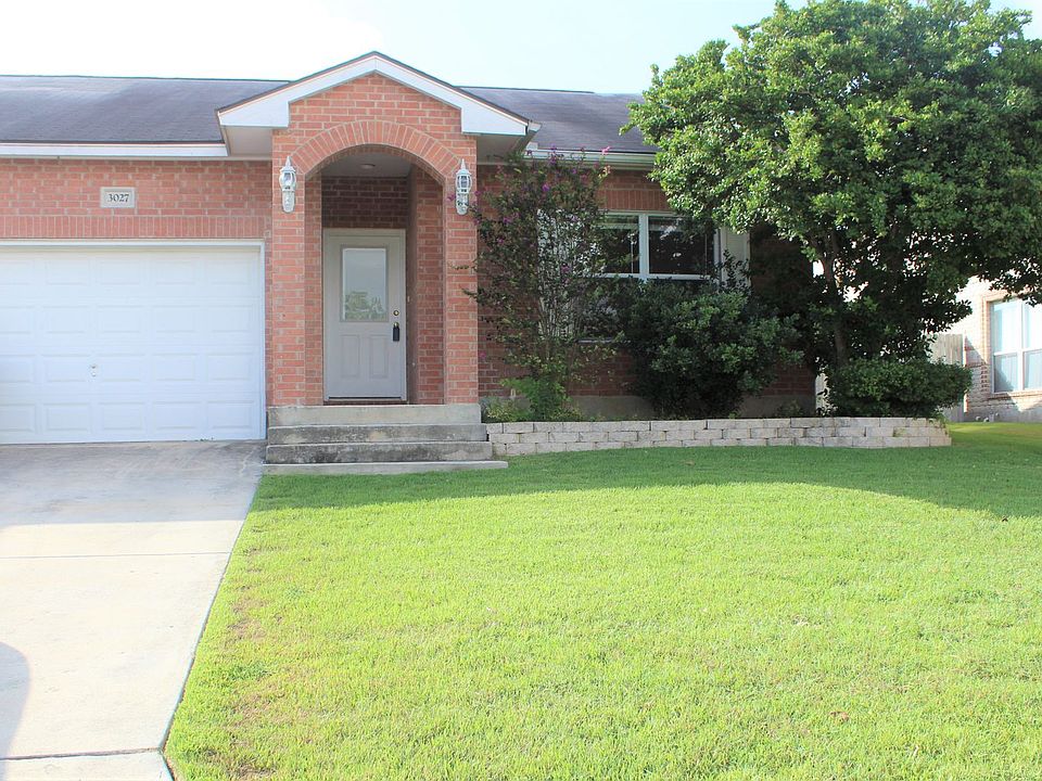 1st image of 3027 Green Mountain Dr