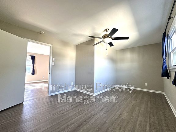 5th image of 9635 Salem St APT 6