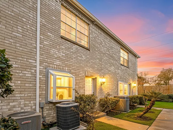 7607 Cambridge St #7607, Houston, TX 77054