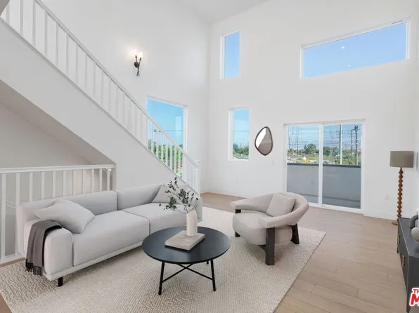 11220 Victory Blvd #3, North Hollywood, CA 91606